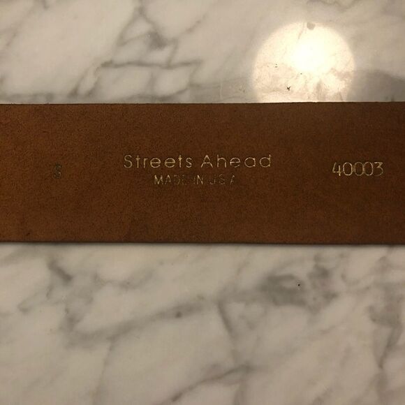 Vintage Streets Ahead Tooled Leather O-Ring Belt - Picture 5 of 6